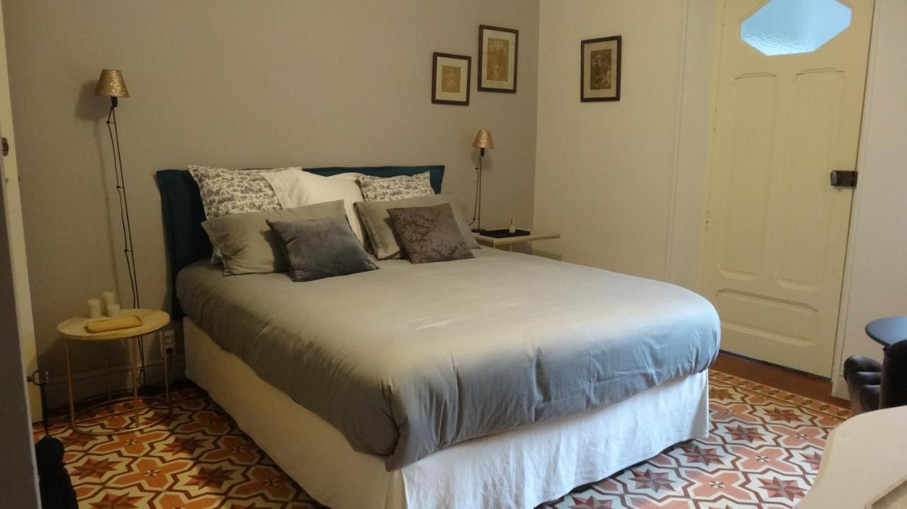 Chambre Cote Jardin Nîmes Buitenkant foto