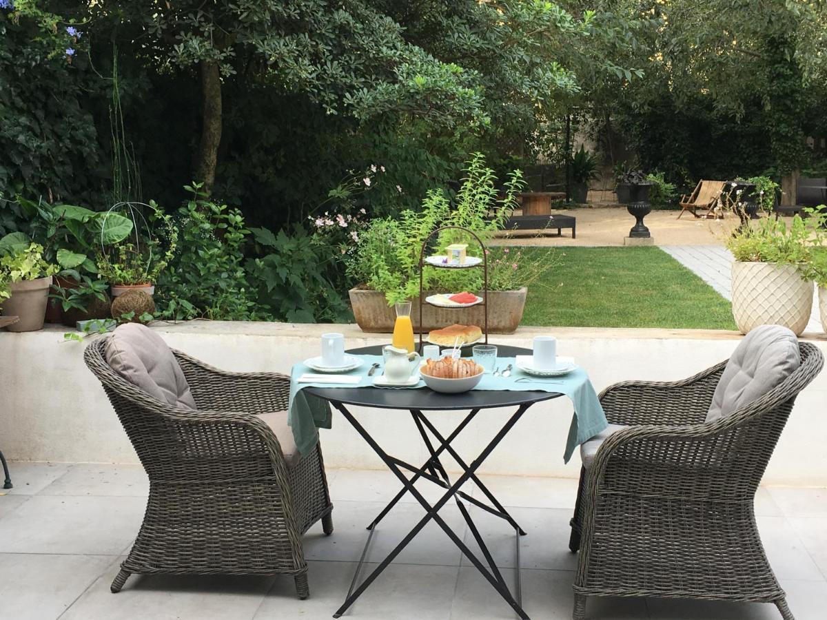Chambre Cote Jardin Nîmes Buitenkant foto